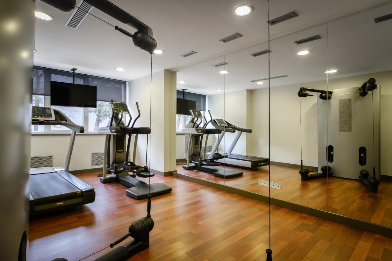 Park Hotel อัลมาตี ภายนอก รูปภาพ