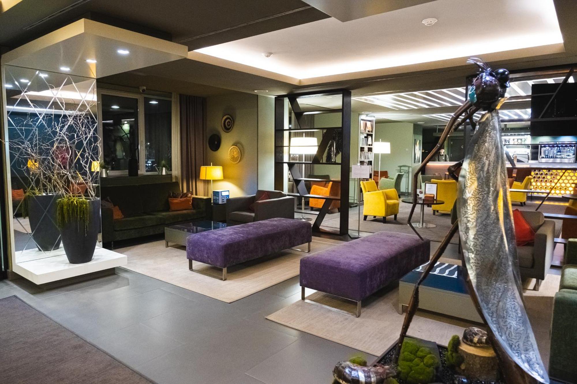 Park Hotel อัลมาตี ภายนอก รูปภาพ