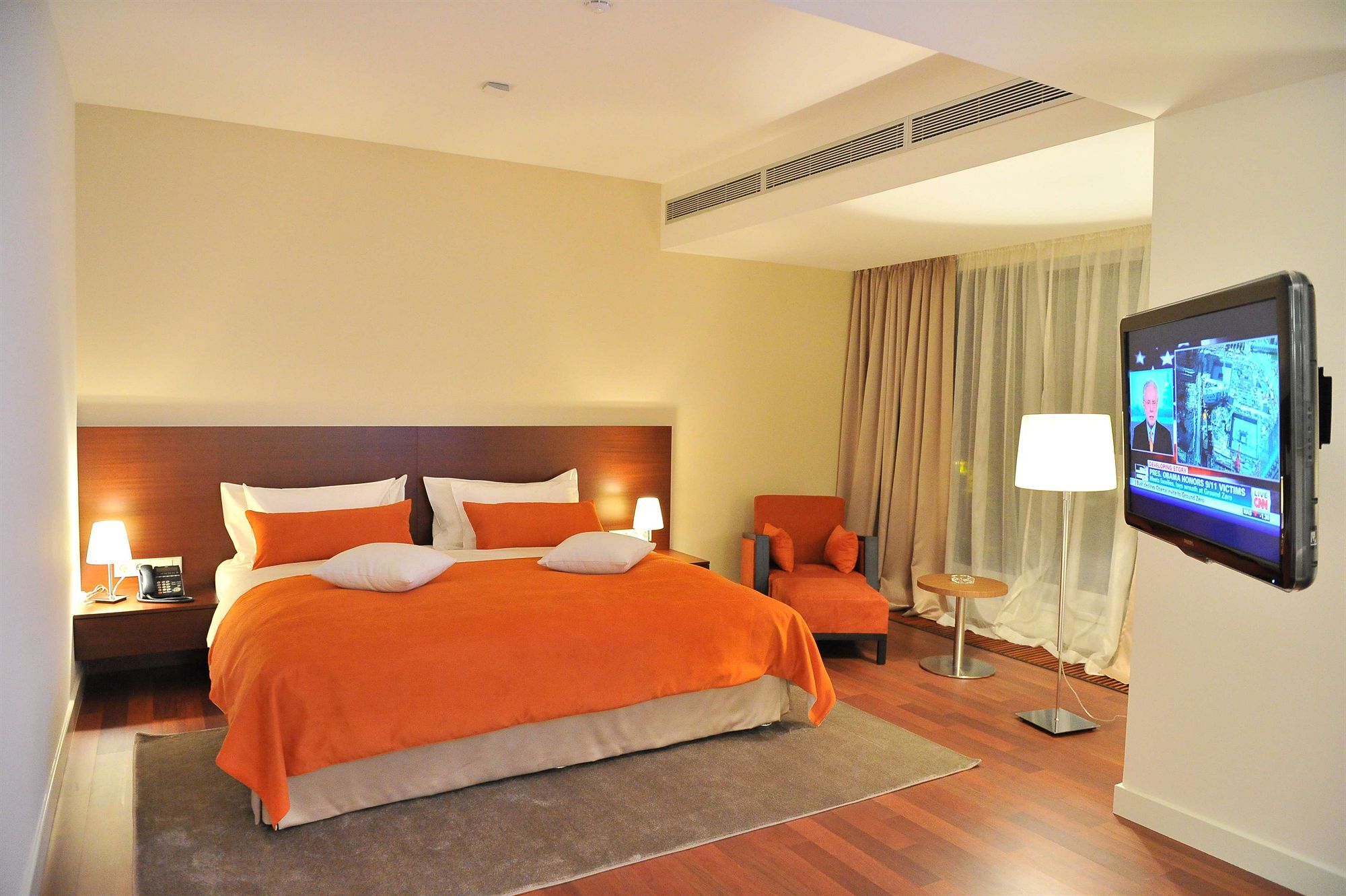 Park Hotel อัลมาตี ภายนอก รูปภาพ