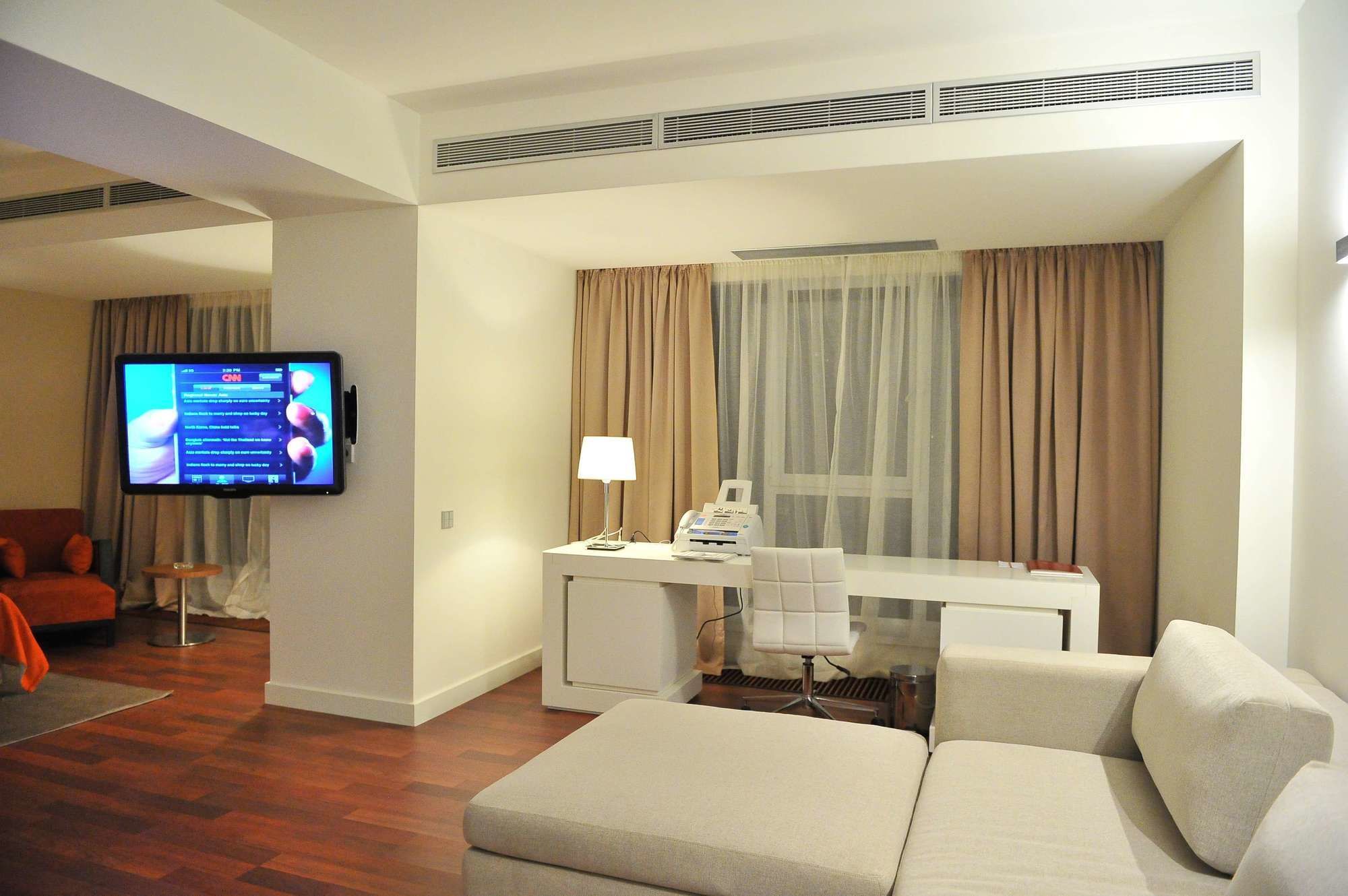 Park Hotel อัลมาตี ภายนอก รูปภาพ